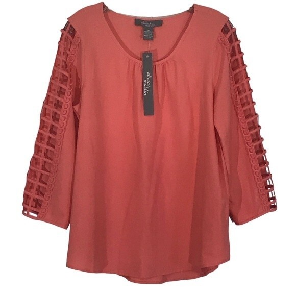 Olivia & Martin Blouse - Picture 1 of 9